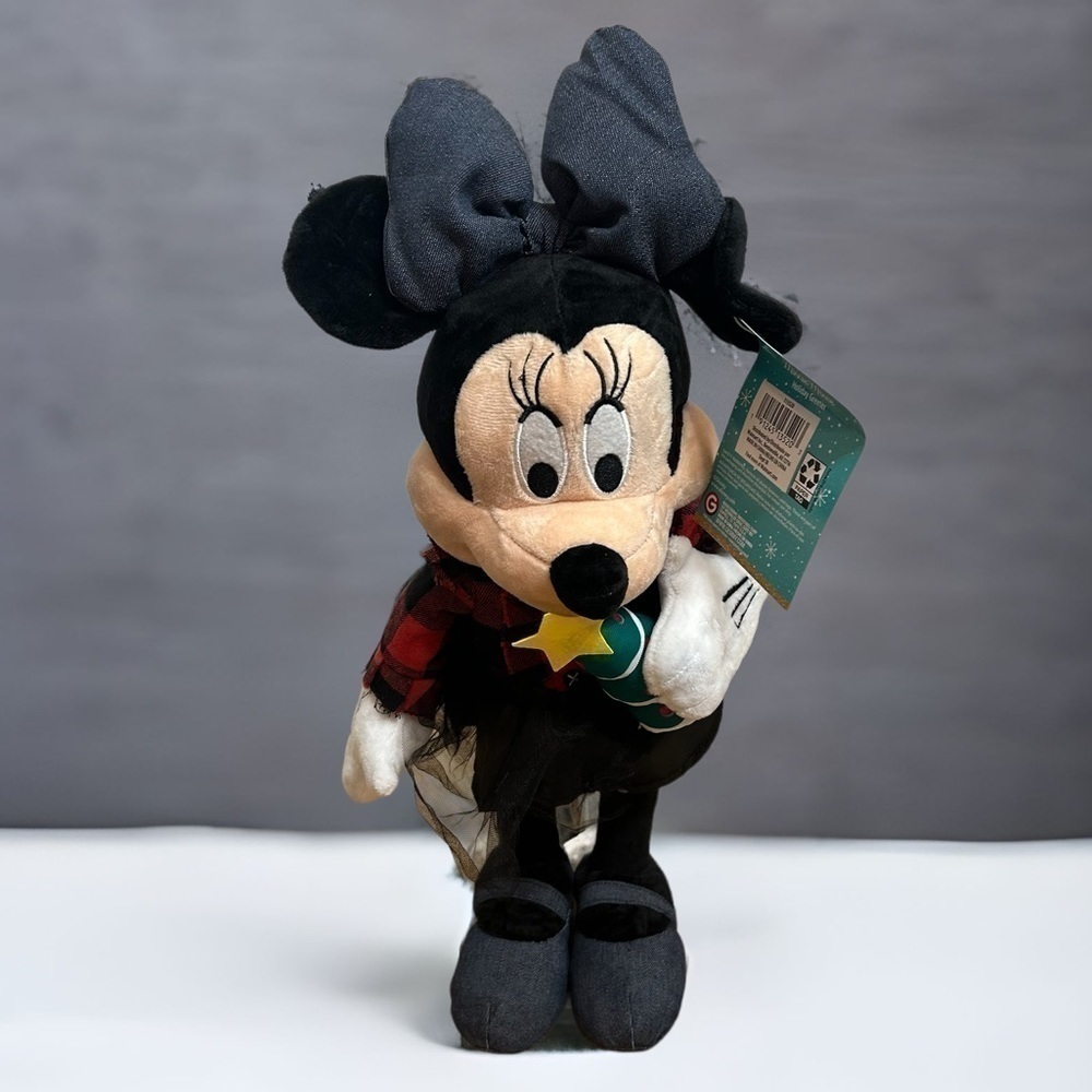 Disney 20” Porch Greeter Minnie Mouse NWT Christmas Black Red
